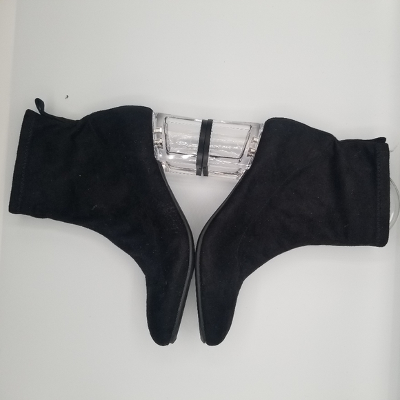 BAR III NWOT Faux Suede Clear Block Heel Side Zip Bootie - Picture 5 of 7
